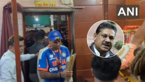 ‘Shame On Team India’, ‘टीम इंडियाला लाज वाटली पाहिजे’ सूर्यकुमारने टी-२० विश्वचषक ट्रॉफी हनुमान मंदिरात नेल्याने कीर्ती आझाद यांची टीका..